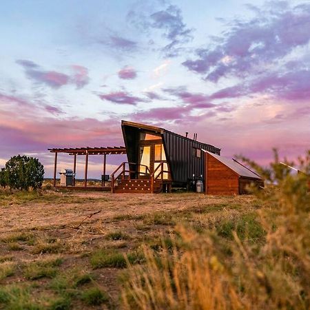 Grand Canyon Stargazing Off-Grid Tiny Home 瓦莱 外观 照片